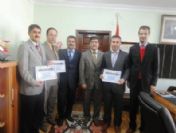 Iğdır'da Başarılı Müdür Ve Öğretmenler Ödüllendirildi