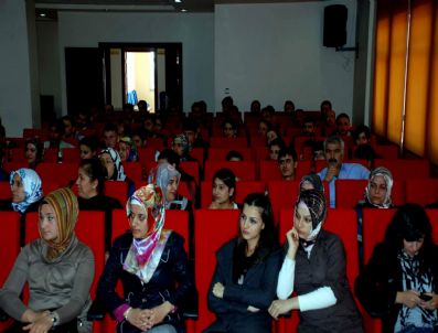 BOZAT - İş-kur Kursiyerlerine 'Kadının İnsan Hakları Eğitimi' Konulu Seminer