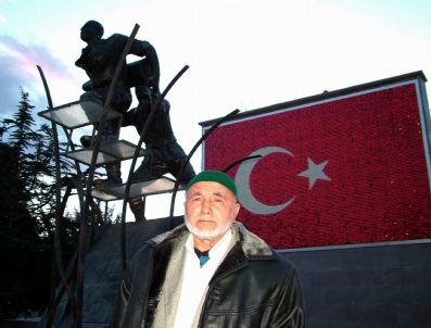 SÜLEYMANIYE CAMII - Niğdeli Ali'nin Yaşayan Son Oğlu Da Hayatını Kaybetti