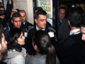 Öğrenciler Yumurta İle Bekledi, Bakan Eker Gelmedi