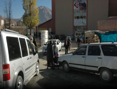 ABDULLAH DEMIRTAŞ - Otopark Değil Hastane Bahçesi