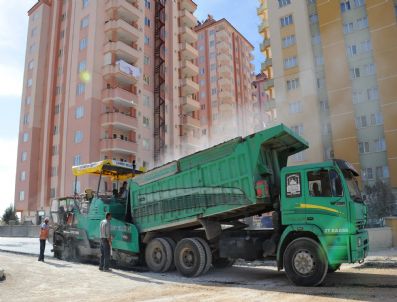 Şahinbey Belediyesi, Karataş'ta Yol Açarak Asfaltladı