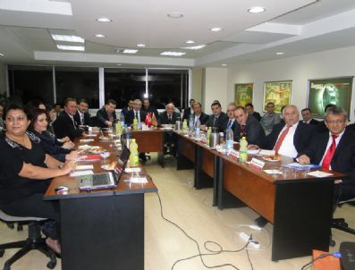 CEMAL ÖZTÜRK - Tse Başkanı Tahir Büyükhelvacıgil 'Tse Günleri' Toplantısı'nda Müsiad'a Konuk Oldu