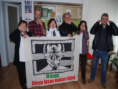 İNSAN HAKLARı GÜNÜ - Ekoder'den Dünya İnsan Hakları Günü Mesajı