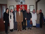 Mhp Milletvekili Yunusoğlu'ndan Akçaabat İlçe Kadın Kolları'na Ziyaret