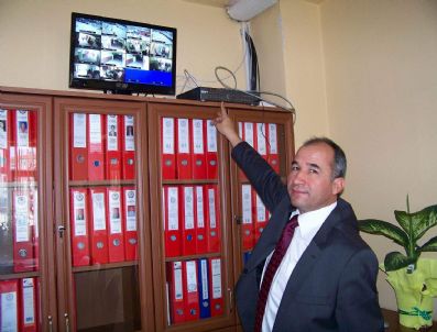 DURSUN KAYA - Okul, Güvenlik Kameraları İle Donatıldı