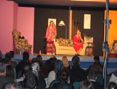 TAŞ DEVRI - Pazaryeri'nde Tiyatro Heyecanı