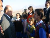 Vali Çiçek'ten Köy Ziyaretleri