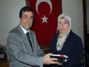 Ak Parti'den Görme Engellilere Konuşan Saat