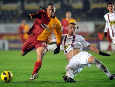 MILAN BAROS - Galatasaray Gençlerbirliği maçı 0-2 bitti