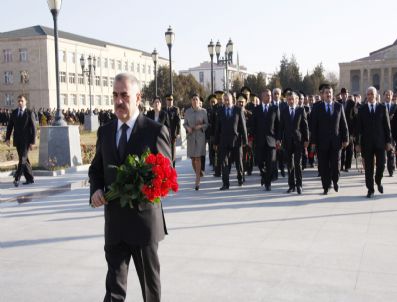NAHÇıVAN - Haydar Aliyev Nahçıvan'da Anıldı