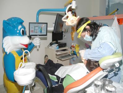 KANAL TEDAVISI - Mamak'ta 5 Yıldızlı Ağız Ve Diş Sağlığı Merkezi