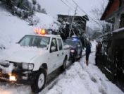 Zonguldak'ta Kar Yolları Kapadı
