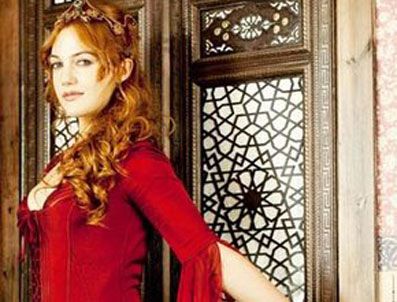 MERAL OKAY - Hürrem Sultan, Almanya'da bulundu