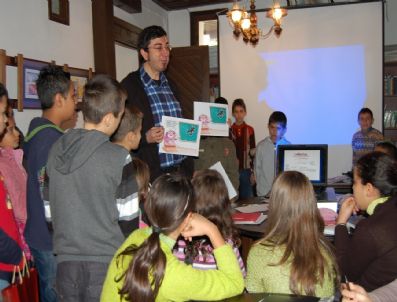 TURHAN SELÇUK - Karikatürist Cihan Demirci Milas'ta Çocuklarla Buluştu