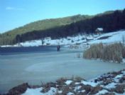 Simav'daki Krater Göl Buz Tuttu