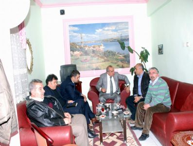 YAYLAK - Gemerek İl Genel Meclis Üyesi Belediye Başkanı Sedat Sel'i Ziyaret Etti