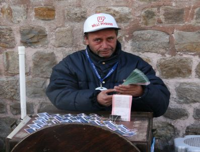 Hırsızların Yeni Gözdesi Milli Piyangocular