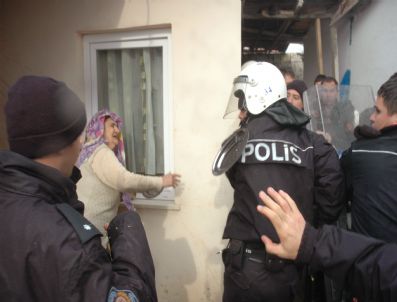 ÖMER TOPÇU - Sarıyer'de Olaylı Yıkım