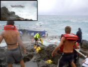 Parçalanan teknede 50 kişi boğularak öldü