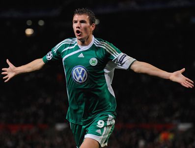 ROQUE SANTA CRUZ - Edin Dzeko: Manchester City'e gitmek istiyorum