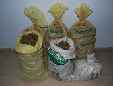 Gaziantep'te 21 Kilo 750 Gram Esrar Maddesi Ele Geçirildi