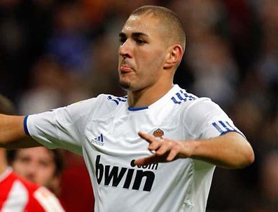 KARIM BENZEMA - Juventus Benzema'yı kafaya taktı