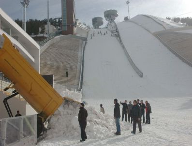 2011 Olimpiyatları Öncesi Erzurum'da Kar Sıkıntısı