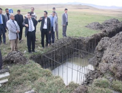 Kaymakam Kaya, Köy Ziyaretlerinde Bulundu