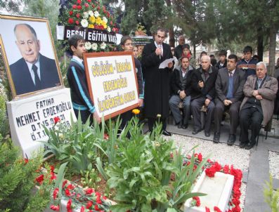 SAVAN - Merinos Halı'nın Kurucusu Mehmet Erdemoğlu Mezarı Başında Anıldı