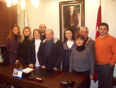 OYA ARAPOĞLU - Şehir Plancıları Odası Mimarlar Odası Ve İnşaat Mühendisleri Odasını Ziyaret Etti