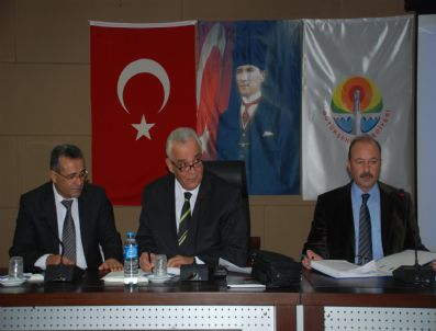 ÖMER SEYFETTİN - Adana Büyükşehir Belediye Meclisi Yılın Son Toplantısını Yaptı