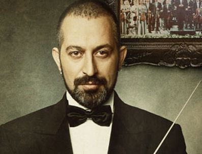 ECZACıBAŞı HOLDING - Cem Yılmaz yine orkestra yönetecek