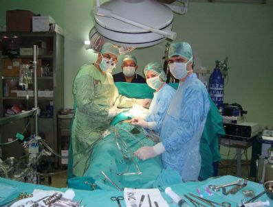 Kayseri'de Hamile Hastaya Kalp Ameliyatı Yapıldı