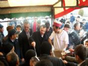 Tutak'ta 5 Bin Kişiye Aşure Dağıtıldı
