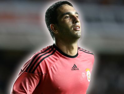 VILLARREAL - Villarreal Arda Turan'dan vazgeçmiyor