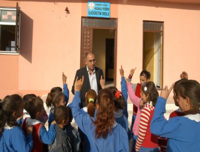 RAMAZAN YıLDıRıM - Baraka'da Eğitim Gören Öğrenciler Yeni Okullarına Kavuştu