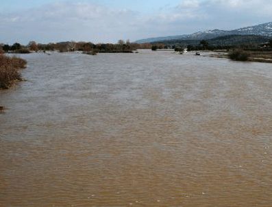 MOSTAR - Bosna-Hersek sular altında kaldı