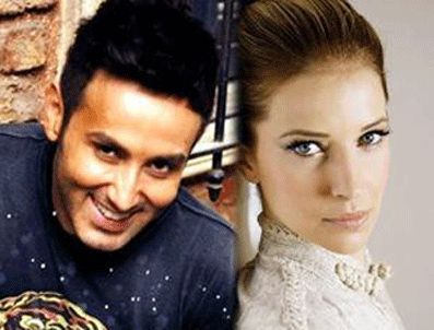 BURCU ESMERSOY - Metin Arolat'tan çok konuşulacak itiraf