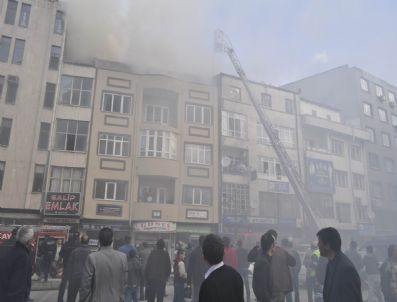 SINDELHÖYÜK - Kayseri'de Yangın