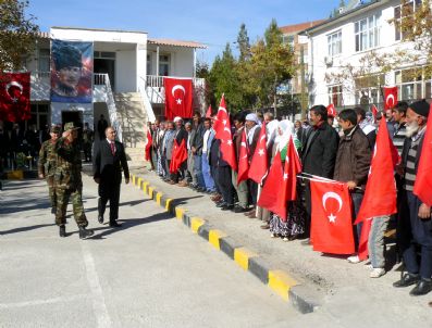 ZEKI ÇOLAK - Komutanlar Asker Uğurladı