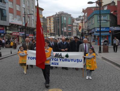 Rize'de Tema'dan ''toprağa Saygı Yürüyüşü''