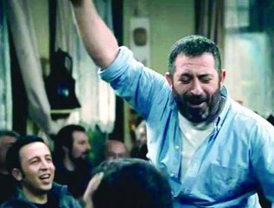 KAZIM KOYUNCU - Cem Yılmaz Hayde Türküsü Youtube'da 500 binden fazla tıklandı