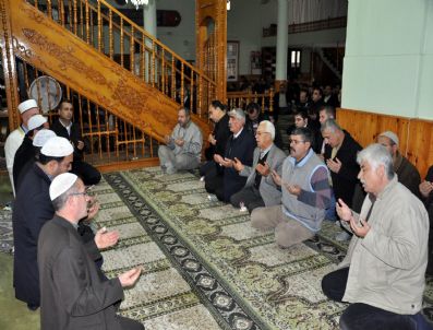 Şehit Polis Seçer İçin Mevlit Okutuldu