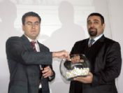 Van'daki 800 Yoksul Aile Evlerine Kavuştu