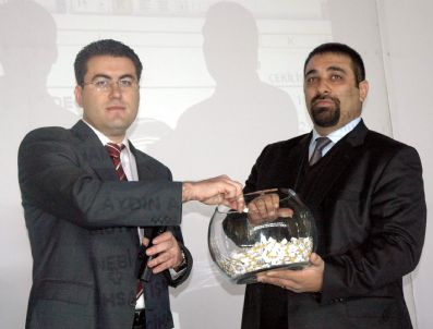 HÜSEYIN DEMIRBAŞ - Van'daki 800 Yoksul Aile Evlerine Kavuştu