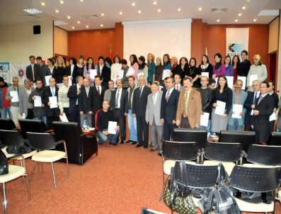 NURI ÇOBANOĞLU - Girişimcilik Eğitimini Tamamlayan Kursiyerler Sertifikalarını Törenle Aldı