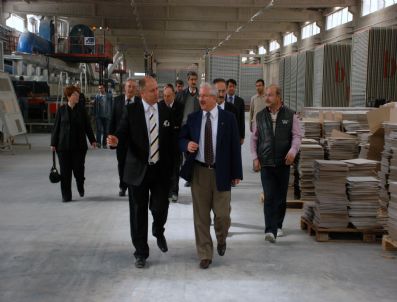 CENGIZ HOROZOĞLU - Kütahya Vali Yardımcısı Cengiz Horozoğlu Gediz Organize Sanayi Bölgesinde İncelemelerde Bulundu