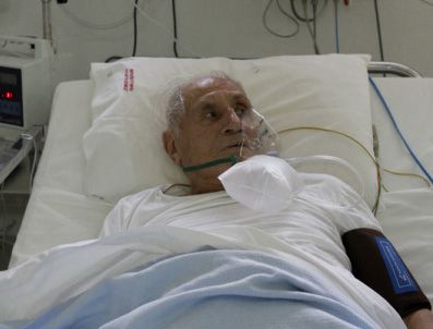 AKŞAM GAZETESI - Türkçe su isteyince başına gelmeyen kalmadı