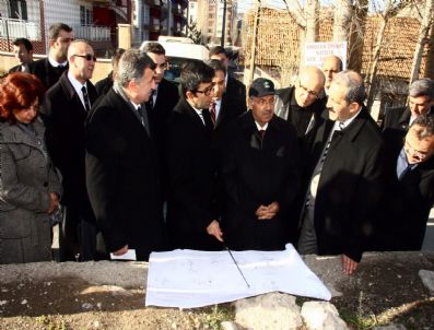 İSMAIL KARADAŞ - Vali Kolat Paşabahçe Bölünmüş Yolda İncelemelerde Bulundu